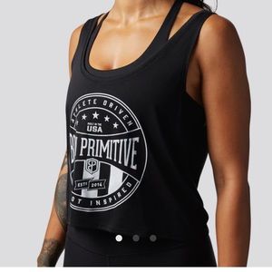 ATHLETE DRIVEN FLOWY CROP TANK